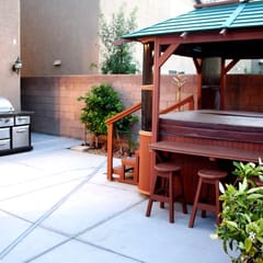 Private Home with Game Room & Spa!