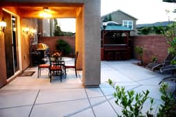 Private Home with Game Room & Spa! - Image 2