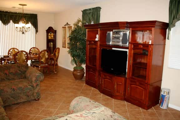 Private Home with Game Room & Spa! - Image 3