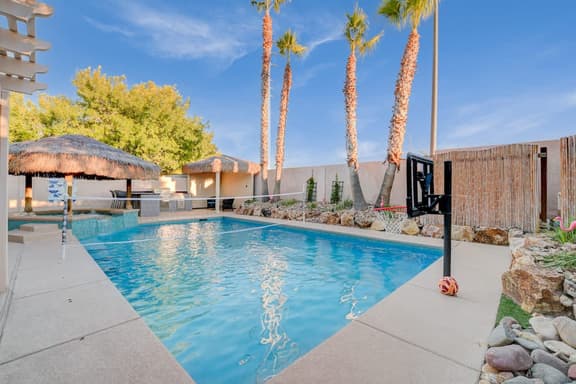 Private Pool & Spa,  Game Room, Vegas Retreat - Image 1